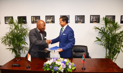 ރާއްޖެއިން އައިވަރީ ކޯސްޓާ އެކު ޚާރިޖީ ގުޅުން ގާއިމް ކޮށްފި