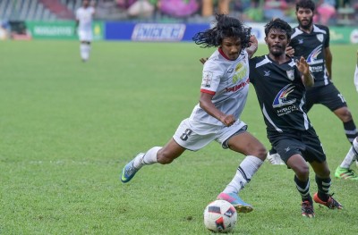 ހާއްޕެ: ފުޓްސަލްގައި ހުއްޓުމެއް ނެތި ކުރިއަށް