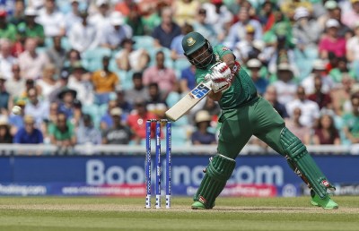 ދެކުނު އެފްރިކާ ބަލިކޮށް ބަންގްލަދޭޝް ފެންވަރު ދައްކާލައިފި