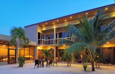 ނާޒިމްގެ "ވިލެޖް ލައިފް" ވަރަށް ސަޅި!