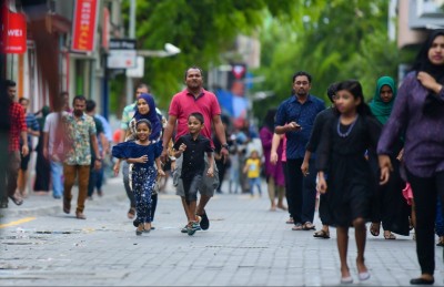 މަނާ ވަގުތު ވެހިކަލް ދުއްވުމުން 97 މީހަކަށް ފިޔަވަޅު އެޅި، 300 އަށް ވުރެ ގިނަ މީހުންނަށް ނަސޭހަތް ދިން