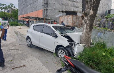 ޑްރައިވަރަށް ނިދިގެން ހުޅުމާލޭގައި ނުރައްކާތެރި އެކްސިޑެންޓެއް