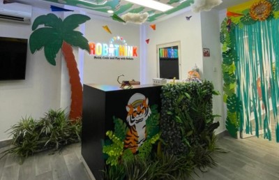 ސްކޫލް ބަންދަށް ރޮބޯތިންކުން ހިންގި ދެ ކޭމްޕެއް ނިންމާލައިފި