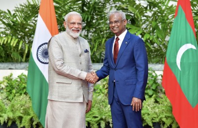 މޯދީ ރަސްމީ ދަތުރުފުޅެއްގައި ރާއްޖެ ވަޑައިގެންފި