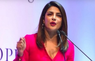 ޕްރިޔަންކާގެ "ދެފުށްކެހެރި" ކަމުން މީހުން ރަތަށް