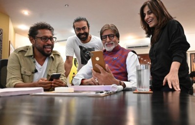 ބޮލީވުޑްގެ ޚަބަރުތައް ކުރުކޮށް