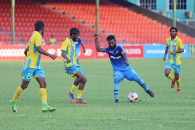 ވެލެންސިއާ ބަލިކޮށް، ނިއުއިން ތާވަލުގެ އެއްވަނައިގައި ހަމަޖެހިލައިފި