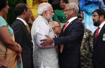 މޯދީގެ ދަތުރުގައި ގިނަ އެއްބަސްވުންތަކެއްގައި ސޮއިކުރަނީ
