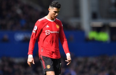 ޔުނައިޓެޑް ބަލިކޮށް އެވަޓަން އަށް އުންމީދެއް، ޔުނައިޓެޑަށް ވީ ބިރަކަށް