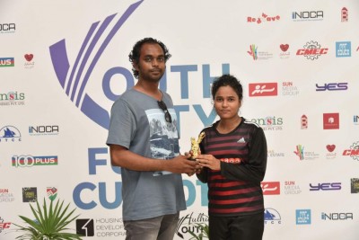 އުރީދޫ، ވިމެންސް ފުޓްބޯލް ކްލަބު އަދި ކަނބަލުން ކުއާޓާއަށް