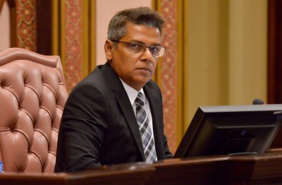 މޫސަ ވިދާޅުވަނީ އިދާރީ މޭޒު އުސްކުރުމުން ވާ ފަސޭހަ އެމްޑީޕީ އަށް މިހާރު އިހުސާސް ވާނެ ކަމަށް