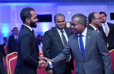 ގާނޫނާ ޚިލާފަށް ފަނޑިޔާރުންގެ ދެ ޖަމިއްޔާއަކާ ދިމާއަށް؟!