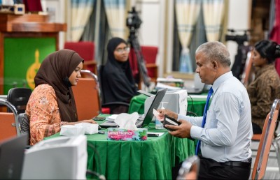 ފަގީރުން މަދުވިޔަސް އަދި ޒަކާތް ލިބުނީ މަދުން