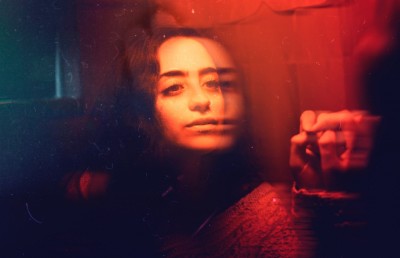 ކުރު ވާހަކަ: ދެބެއިންގެ ލޯބިވެރިޔާ