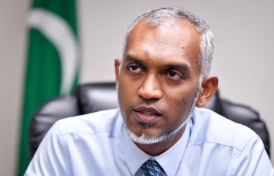 ސަރުކާރުގެ ސްޕީޑަށް މުއިއްޒުގެ މަލާމާތެއް