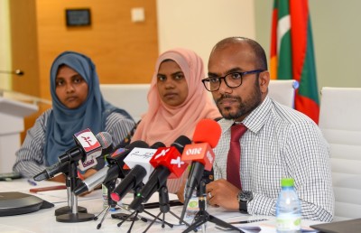 ފައިސާދޭން އީސީން އެދުނީ ތިން ޕާޓީއަކަށް: ފިނޭންސް