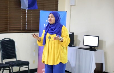 ހަޔާތުގެ ކޮންމެ ތުރާލަކަށް ޝަހީނާގެ މި ހިނިތުންވުމާއި ހިތްވަރު