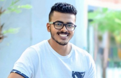 އެރަންއާ ދެކޮޅަށް އެމެރިކާގެ ކޯޓުގައި ދިވެހި އާޓިސްޓް ޝިމްހާގު ކާމިޔާބުކޮށްފި