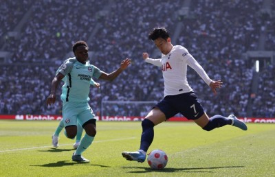 ރޮނާލްޑޯގެ ހެޓްރިކުން ޔުނައިޓެޑް މޮޅުވެއްޖެ، އާސެނަލް އާއި ޓޮޓެންހަމަށް ނާކާމިޔާބު