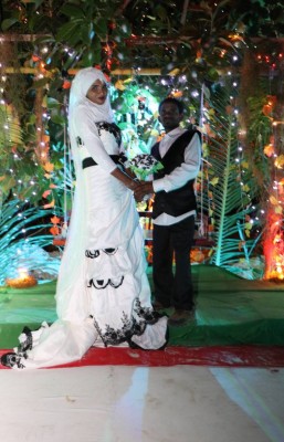ނުކުޅެދުންތެރި ފިރިމީހާއަކީ އައިޝާގެ އެންމެ ބޮޑު ޝަރަފު!