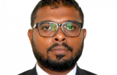 ވައިބާ ގުރޫޕެއްގައި ވިޔަފާރި ހިންގި މެޖިސްޓްރޭޓަކަށް ފިޔަވަޅު އަޅައިފި