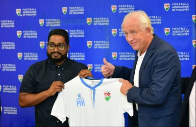 ގެއްލުމުގެ ބަދަލުހޯދަން ކުރީގެ ގައުމީ ކޯޗު ކޫޕްމަން އެފްއޭއެމްގެ މައްސަލަ ފީފާ އަށް ހުށަހަޅައިފި