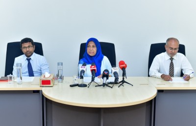 ކޮރަލް ބްލެވާޑަށް ހުޅުމާލެ އިން އެއް ލައްކަ އަކަފޫޓުގެ ބިމެއް ދޫކޮށްފި