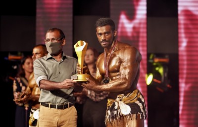 ރަޗޭ އާއި މޯޑް އަދި ޔާމްބެ ގައުމީ ބޮޑީ ބިލްޑިން ސްކޮޑްގެ ޓީމު އޭގައި ހިމަނައިފި