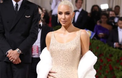 މެޓް ގާލާ އަށް ހެދުން ހެޔޮވަރުކުރަން ތިން ހަފުތާއިން ހަތް ކިލޯ ލުއިކޮށްލި