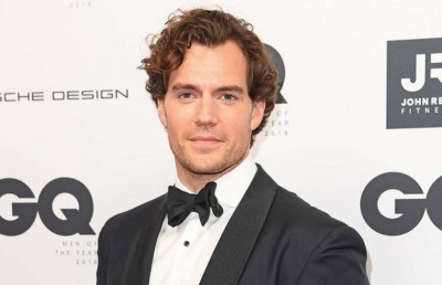 ޝާލޮކް ހޯމްސްގެ ރޯލަށް ހެންރީ ކެވިލް