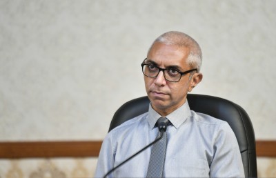 ޕްރިންސިޕަލުންގެ މުސާރަ މަދުވާނަމަ ބަދަލުތައް ގެންނާނެ: ޕޭ ކޮމިޝަން