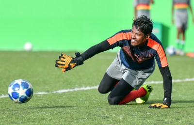 ވަރުގަދަ މެޗުތަކަށް ދަ ގްރާންޑޭ ރަނގަޅު ރޫހެއްގައި