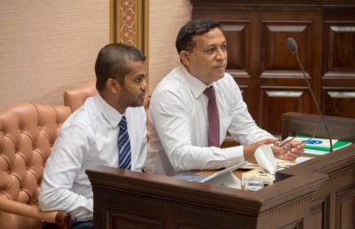 ސޮއިކުރި 36 މަޝްރޫއުގެ އަގު އެއް ބިލިއަނަށް އަރާ: އަސްލަމް