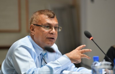 ލުތުފީގެ ޝަރީއަތް އިންސާފުވެރި ނޫން ކަމަށް ވިދާޅުވެެ އޭނާ އަށް މާފުދޭން ގޮވާލައިފި