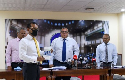 ވާދަވެރިކަން ނިމިއްޖެ، މެމްބަރުންނަށް އެކުގައި މަސައްކަތް ކުރެވޭނެ: އަސްލަމް