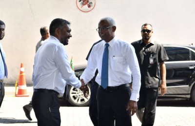 ދާއިރާތަކުގެ އަޑު: "ރައީސާއި ސަރުކާރަށް އިތުބާރު އެބައޮތް"