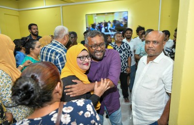 ހިތް ބުރަކަމެއް ނެތް، ނަޝީދާއި އިންތިއާ އެކު މަސައްކަތް ކުރެވޭނެ: ފައްޔާޒް