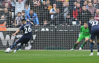 މަހްރޭޒުގެ ޕެނަލްޓީ ނާކާމިޔާބުވެ، ސިޓީ އާއި ވެސްޓް ހޭމް އެއްވަރު