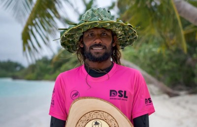 ބޮޑު ކާމިޔާބާއެކު އަންމަޑޭ އަށް އުފަލުންގޮސް ވާހަކަ ވެސް ނުދެއްކުނު