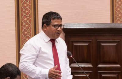 އިންޑިއާގެ ބޯޓަކަށް ވާތީ ފިޔަވަޅު ނާޅައި ނުތިބެން: ޑރ. ހުސައިން