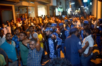 އެއްވެއުޅުން ހައްގަކަށް ވަނީ ވެރިކަން ލިބެންދެން؟