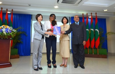 ހަރުކަށި ފިކުރަށް ވުރެ ޒުވާނުން ކަންބޮޑުވަނީ ކޮރަޕްޝަނަށް