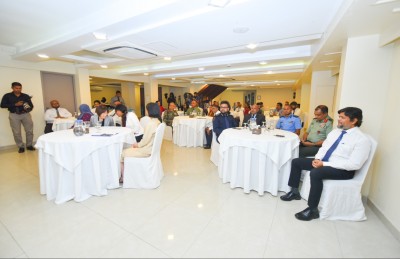 ހަރުކަށި ފިކުރަށް ވުރެ ޒުވާނުން ކަންބޮޑުވަނީ ކޮރަޕްޝަނަށް
