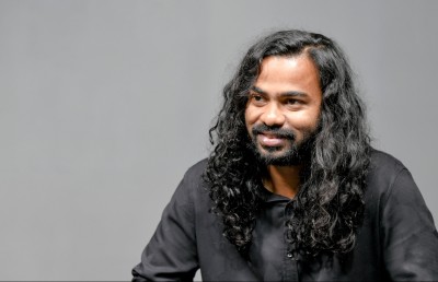 މިއީ ބައިބަލާގެ ރަސްގެފާނު: ފަސޭހައިން އަތެއް ނުޖެހޭނެ!