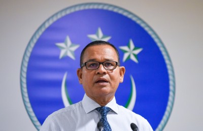 މަޖިލިހުގެ މަސައްކަތްތައް ހުއްޓިފައި ވަނީ ނަޝީދު ބޭރުކޮށްފާނެ ކަމުގެ ބިރާ ހެދި: އިދިކޮޅު