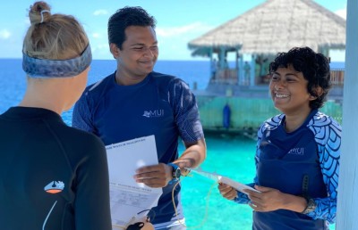 މޫދަށް އޮތް ބިރު ކަނޑާލައި، ވެލާތަކުގެ ހިމާޔަތުގައި