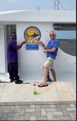 ޑައިވިން ލެޖެންޑް "ގެއްލުން": ފެންކަޅިވެ، ހުއްޓިފަައިވާ އެތައް ބަޔެއް!