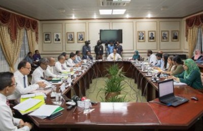 ރާ ވިއްކުމުގެ މައްސަލައިގައި އަލީ ވަހީދާ ޒުވާބުކޮށް، ޖާބިރު ކޮމިޓީން ނުކުންނަވައިފި!