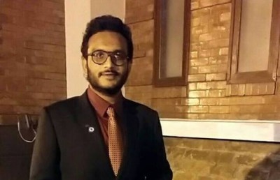 ފްލައިޓްތެރޭގައި މީހެއްގެ ފުރާނަ ސަލާމަތްކޮށްދިން ދިވެހި ޑޮކްޓަރަށް ތައުރީފް