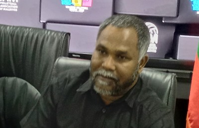 މުބާރާތުގެ ވާދަވެރިކަން ބޮޑުވުމުން ރެފްރީން ވެސް ކުރި އަރާނެ: ނޝީދު